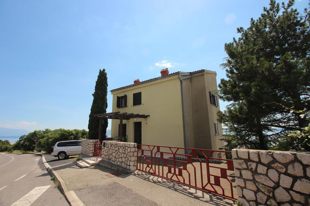 Apartments Nikola Novi Vinodolski Εξωτερικό φωτογραφία